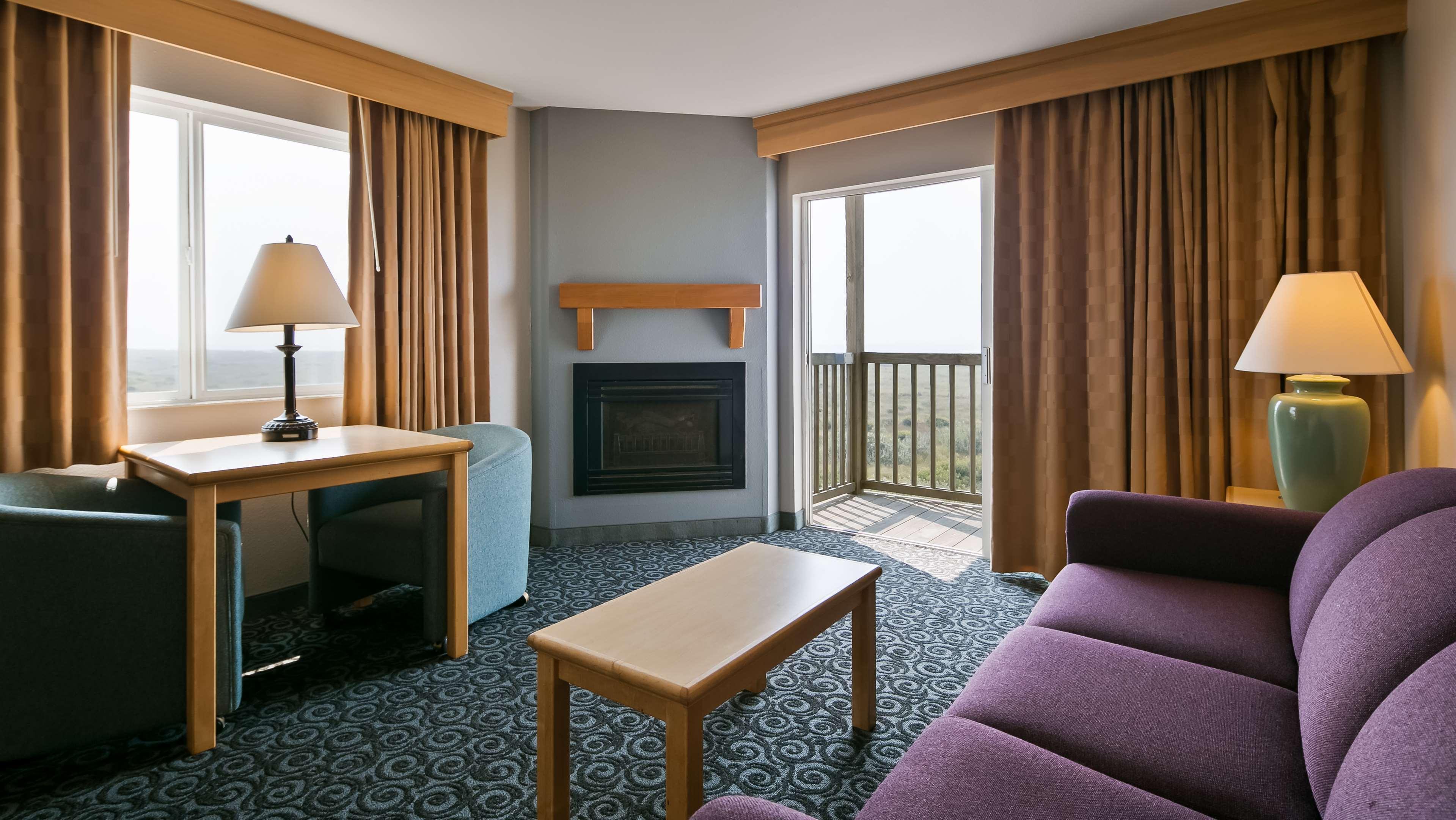 Lighthouse Suites Inn Ошен Шорс Екстер'єр фото